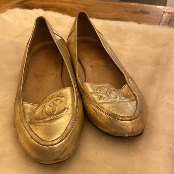 Chanel  Authentic flat size 7 1/2 unique ,some imperfections please check all 📷 - Picture 5 of 9